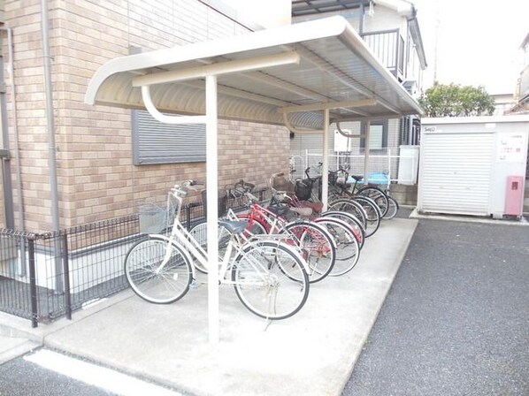 カーサベルデ Bの物件内観写真